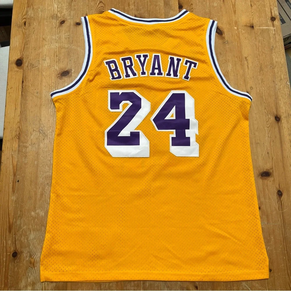 Kobe Bryant Los Angeles Lakers Adidas Basketball Jersey - Picture 2 of 6